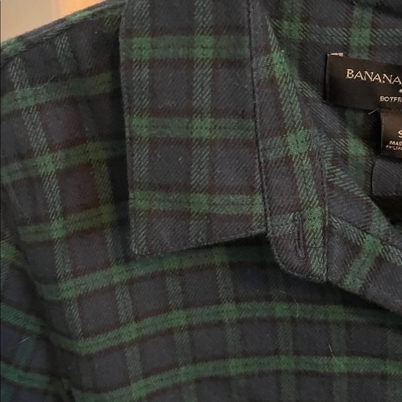 Banana Republic Navy and Green Plaid Flannel Shirt - Picture 2 of 2
